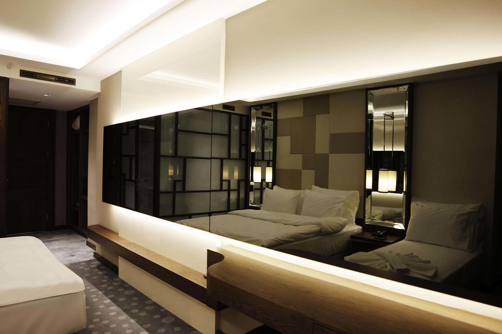 เดอะ เบียนโช โฮเต็ล เปรา Hotel อิสตันบูล ภายนอก รูปภาพ