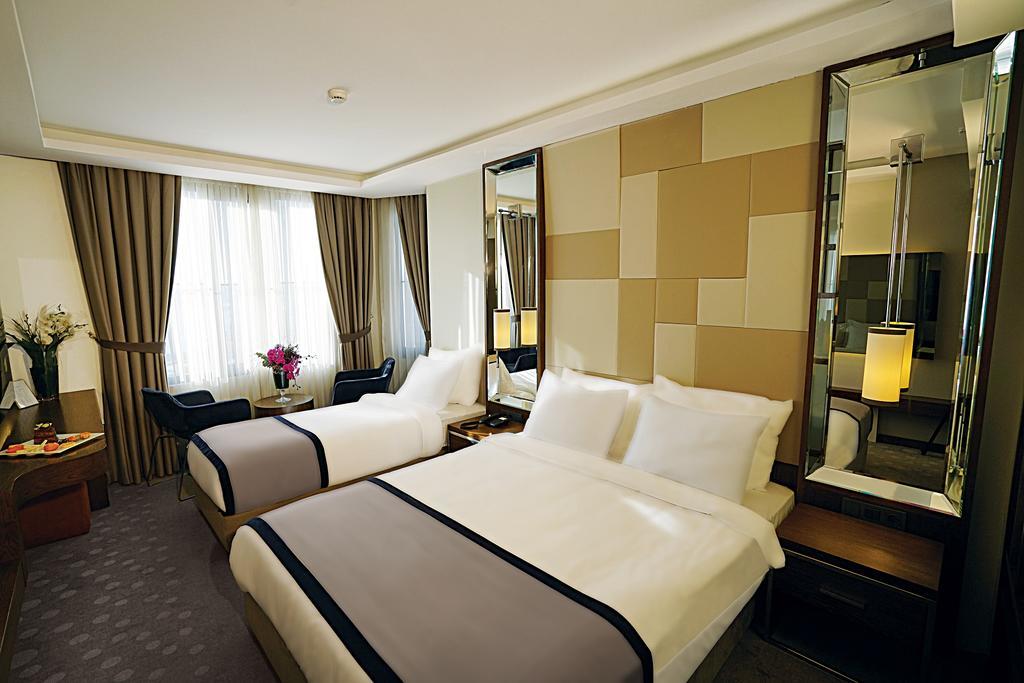 เดอะ เบียนโช โฮเต็ล เปรา Hotel อิสตันบูล ภายนอก รูปภาพ